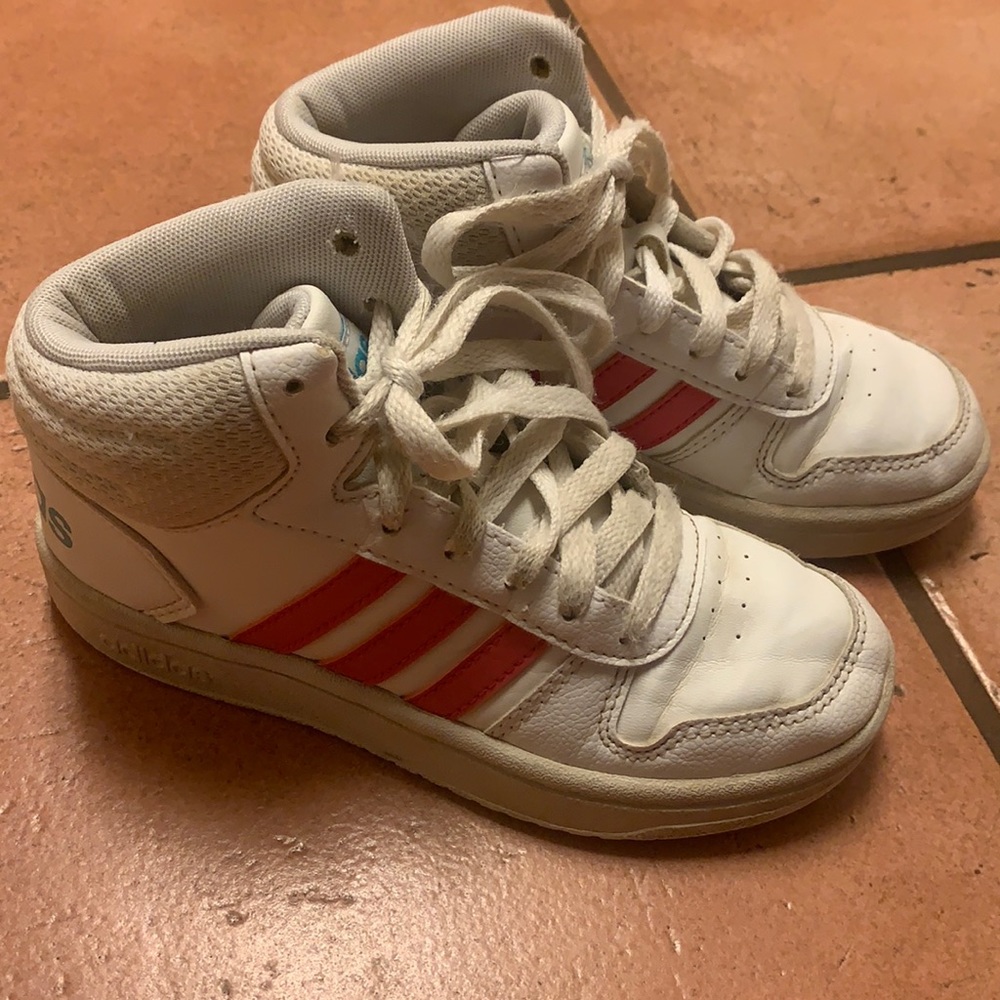 Little girl Addis shoes